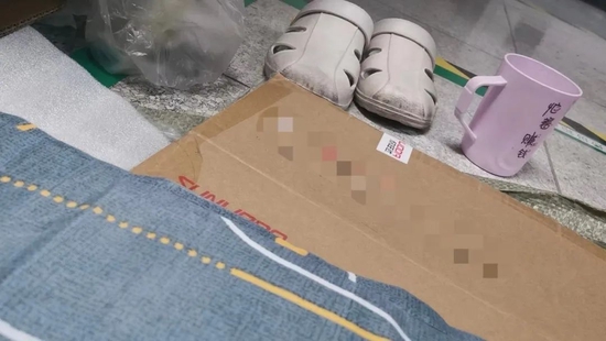 復(fù)工后簡丹選擇睡在廠房地下室　　來源：受訪者供圖